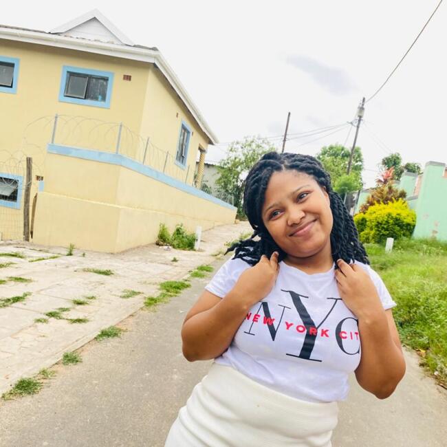 Babysitter in Pinetown: Thandoluhle