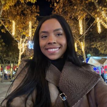 Babysitter in Alcobendas: Larissa