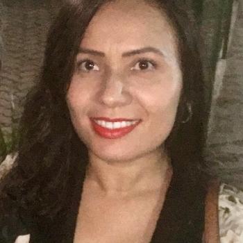 Lapsehoidja asukohas Lisbon: Rosângela