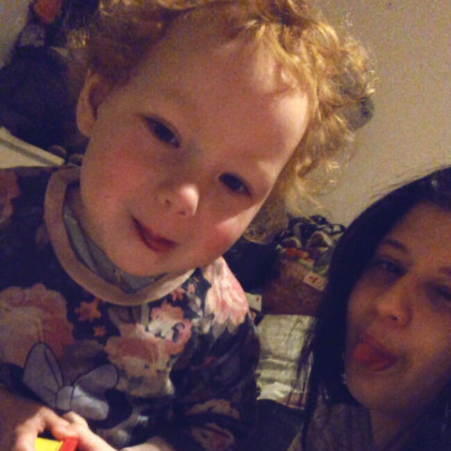 Babysitter in Faimes: Annaelle
