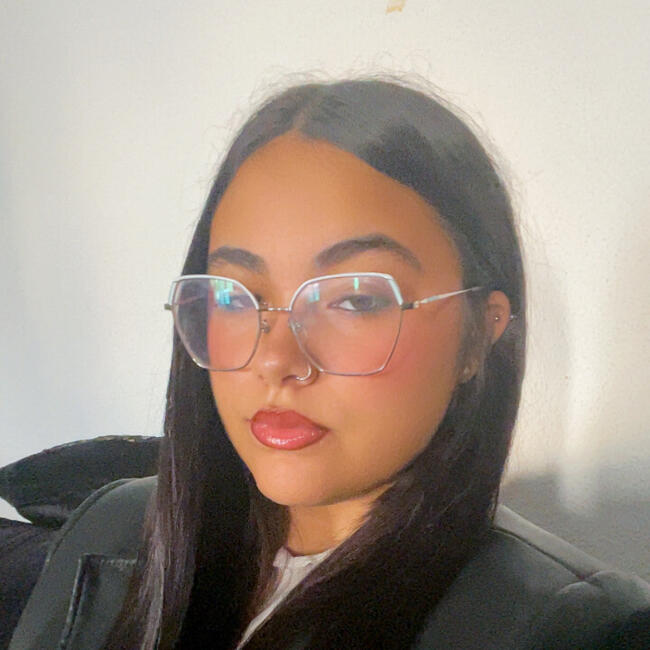 Babysitter em Porto: Luana