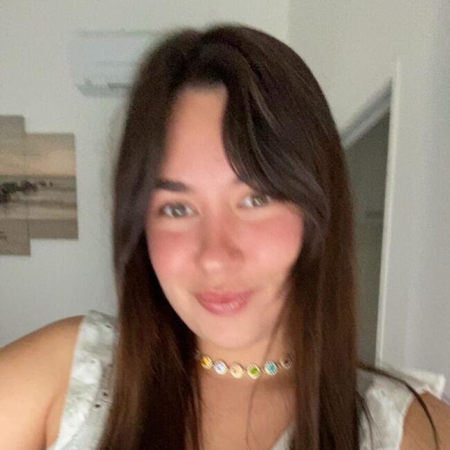 Babysitter in Bordeaux: Ilona