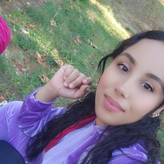 Babysitter in Rive-de-Gier: Jmiaa