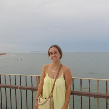 Nanny in Villares de la Reina: Irene