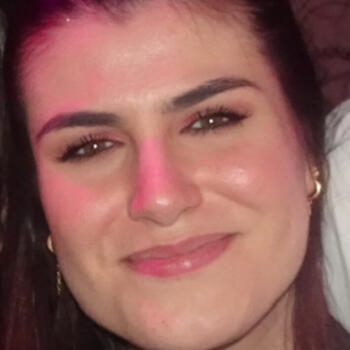 Babysitter in Boulogne-Billancourt: Alice