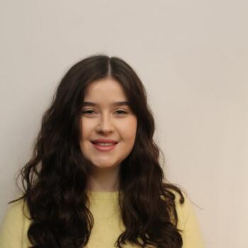 Babysitter in Ottignies-Louvain-la-Neuve: Maud