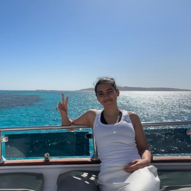 Babysitter in Bezons: Lina