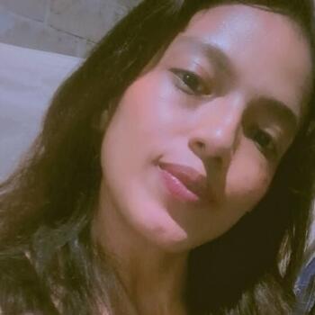 Niñera en Eloy Alfaro: Debora