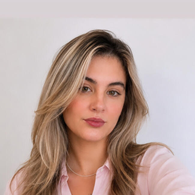 Babysitter in Lobão: Paula