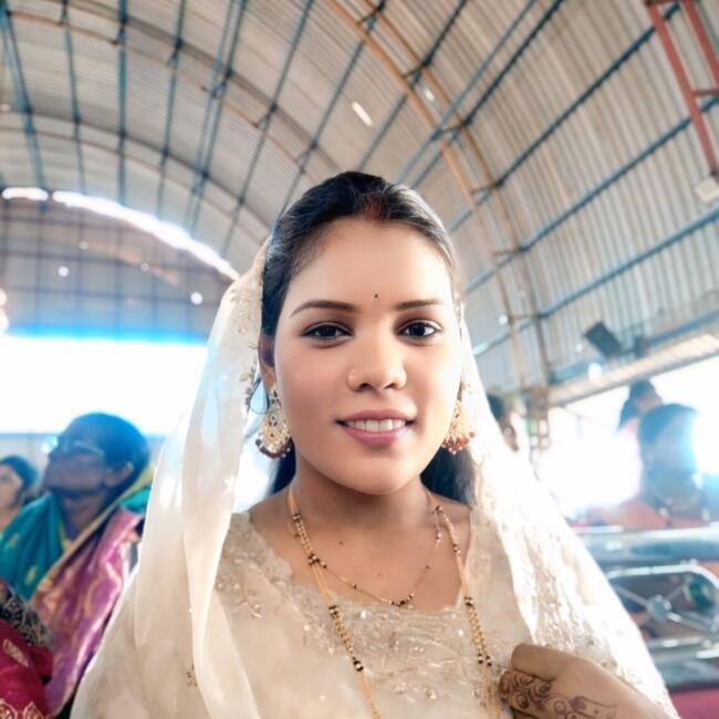 Babysitter in Dombivali: Pooja