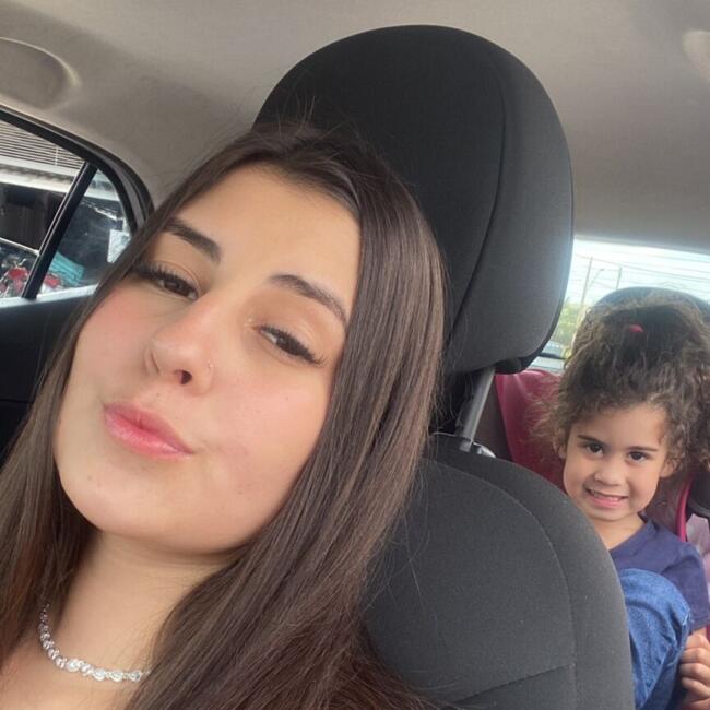 Emprego de babá em São José dos Campos: Maria