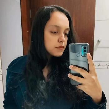 Babysitter in Marília: Jully