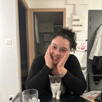 Babysitter in Sedan: Justine