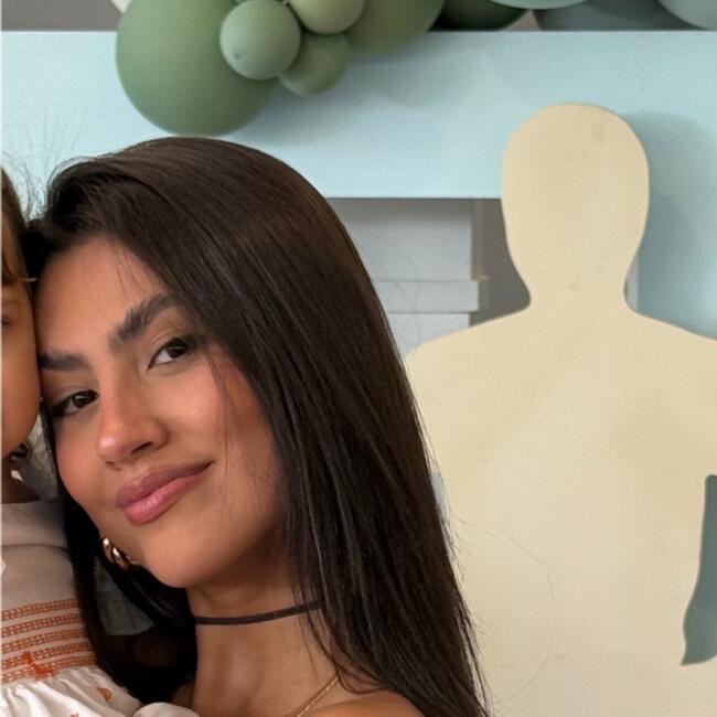 Babysitter in Queijas: Ana Carolina