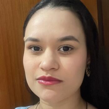 Babysitter Ribeirão Preto: Junia