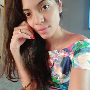 Babá Campo Grande: Izabela