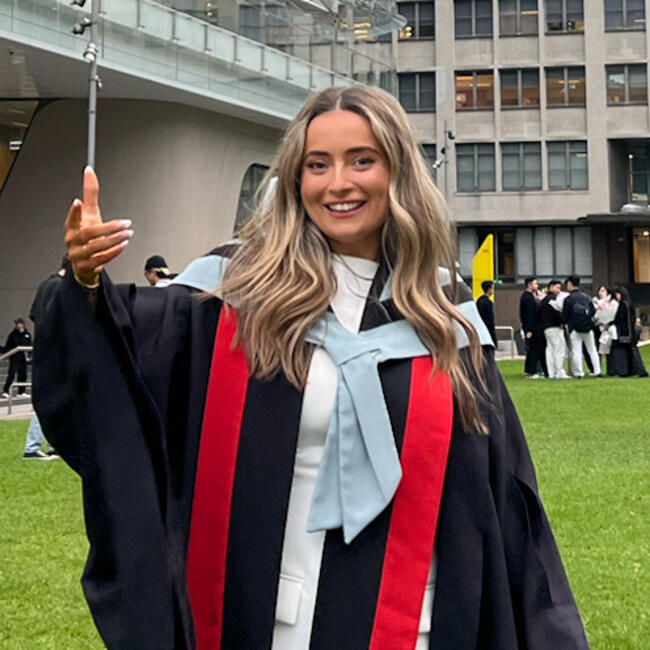 Babysitter in Sydney: Marnie