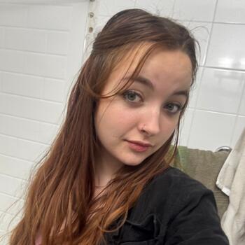 Baby-sitter in Guelph: Alisha