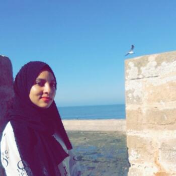 Babysitter in Casablanca: Zineb