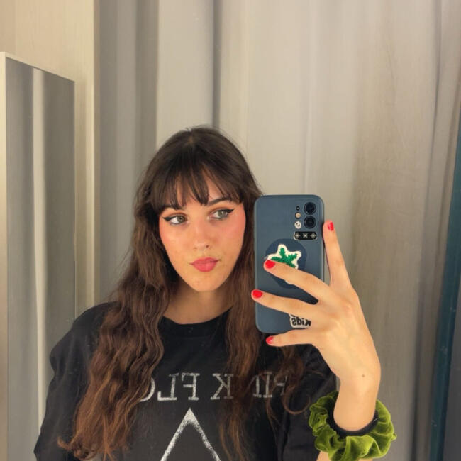 Babysitter in Saône: Cassiopée