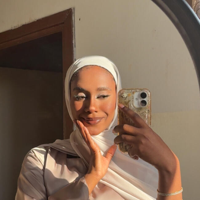 جليسة أطفال في زرقاء: هيفاء