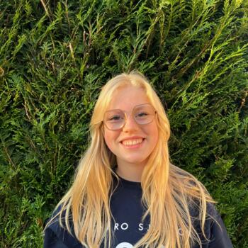 Babysitter in Aalst: Merel Van Doorsselaere