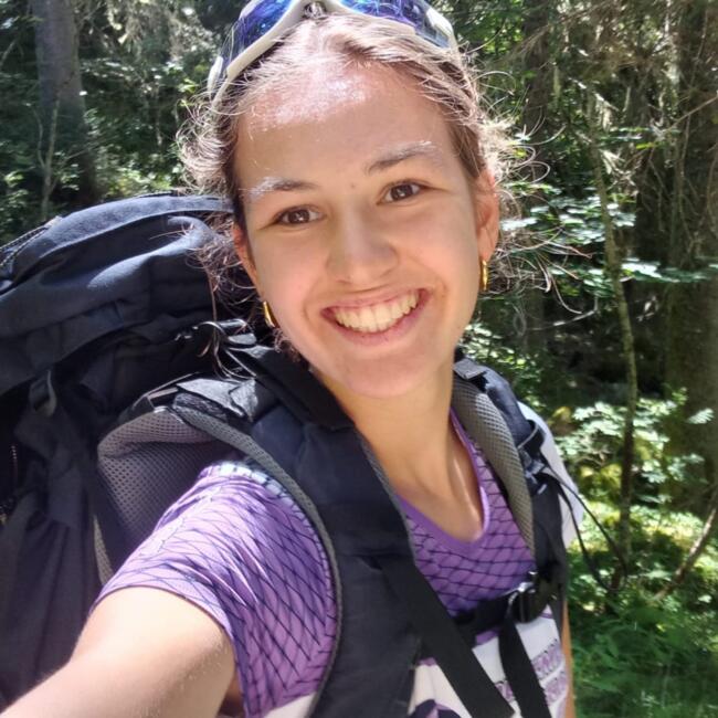 Babysitter in Neffiès: Léonie