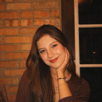 Babysitter in Joinville: Carolina