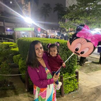 Emprego de babá em Belford Roxo: emprego de babá Luana
