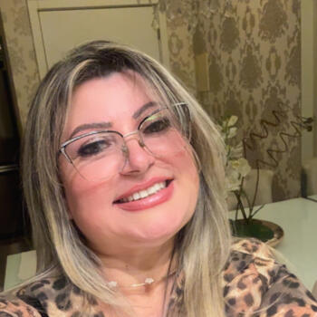 Babysitter Criciúma: Raquel