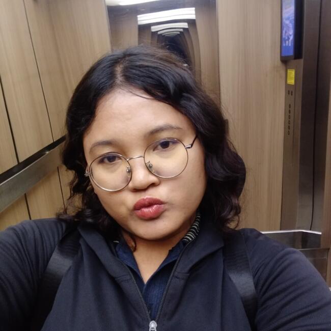 Babysitter di Jakarta: Naomy