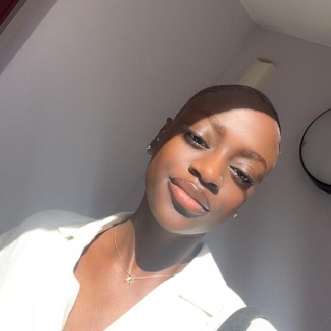 Babysitter in Deuil-la-Barre: Kariya