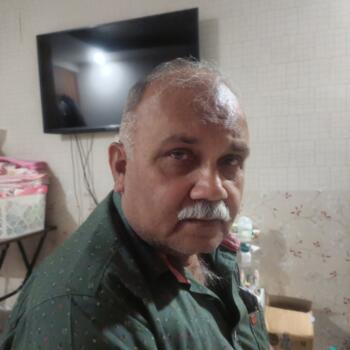 Δουλειά για nanny (νταντά) στην περιοχή Δελχί: δουλειά φύλαξης παιδιών Dr Priya