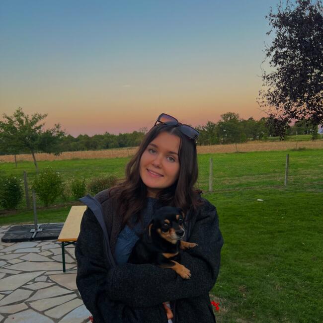 Babysitter in Saint-Brieuc: Juliette