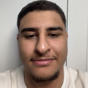 Babysitter in Ginsheim-Gustavsburg: Rayan