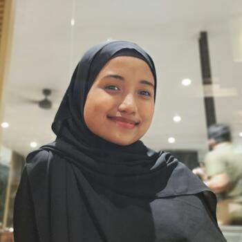 Babysitter di Tangerang Selatan: Fathimah