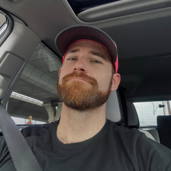 Babysitting job in Toronto: babysitting job Galfy