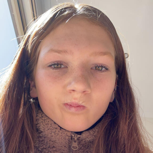 Babysitter in Ballarat: Ella