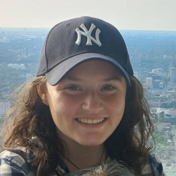 Babysitter in Toronto: Fernanda