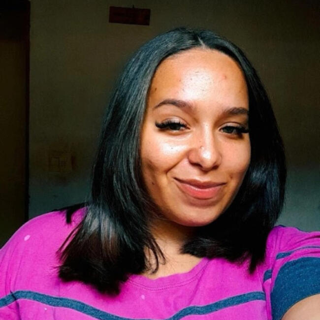 Babá em São Carlos: Luana