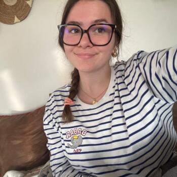 Babysitter in Hennebont: Anaëlle