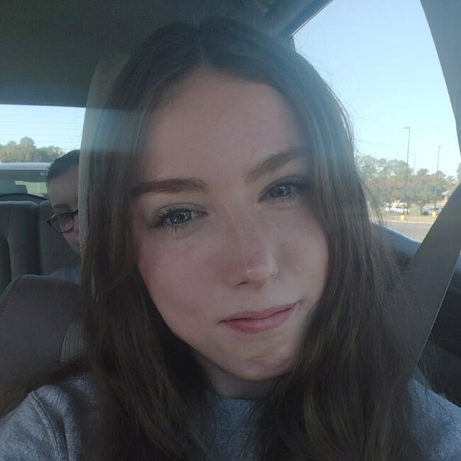 Babysitter in Ball: Samantha