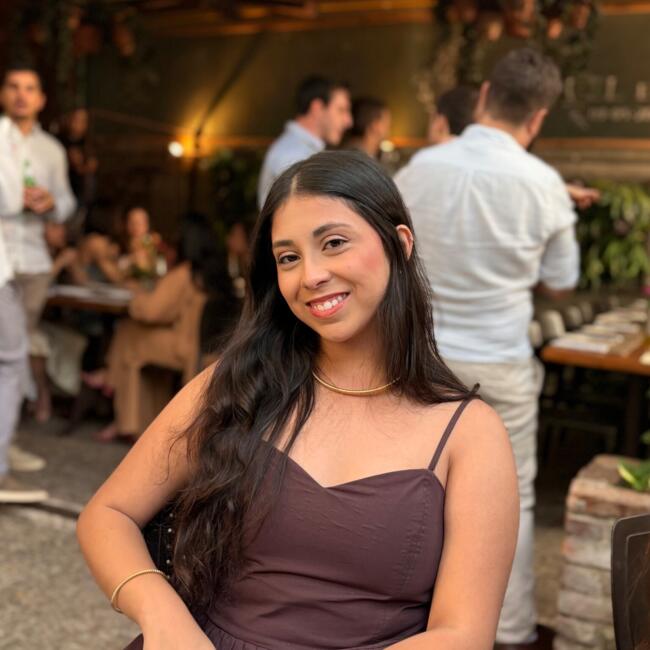 Babysitter in Belo Horizonte: Geovana