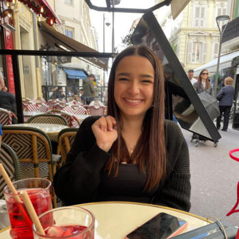 Babysitter in Pégomas: Sofia