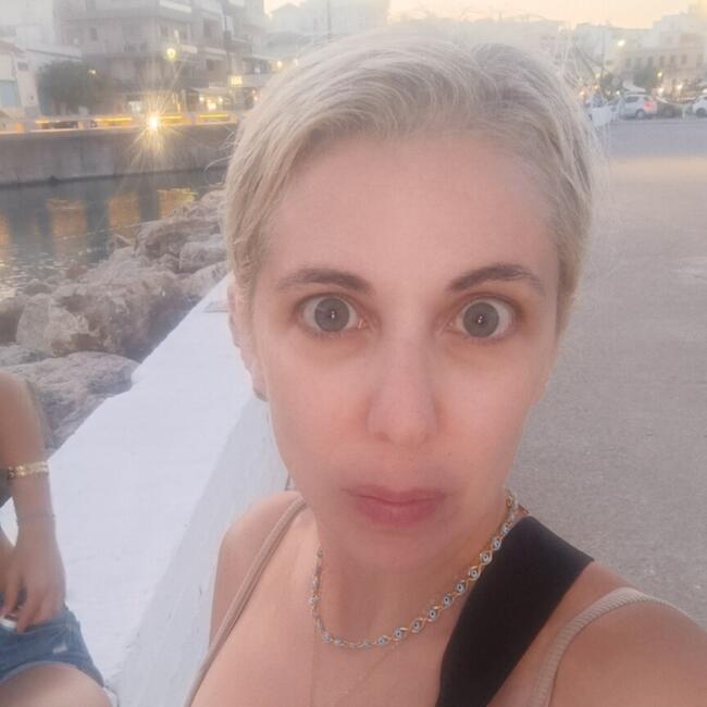 Babysitting job in Marousi: Μαρια