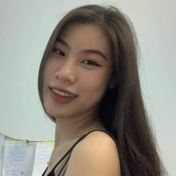 Babysitter in Darwin: My Trinh