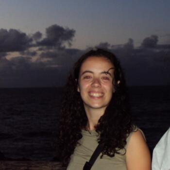 Babysitter in Lisbon: Mariana