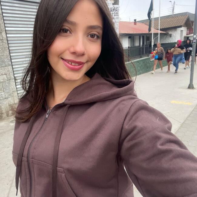 Babysitter in Santiago: Ambar
