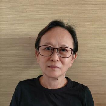 Babysitter in Singapore: Lucy