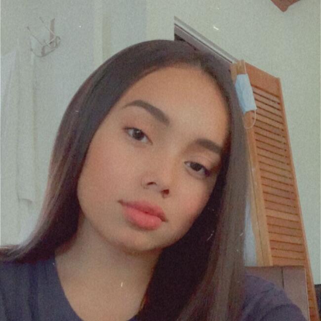 Babysitter in North Miami Beach: Keilin